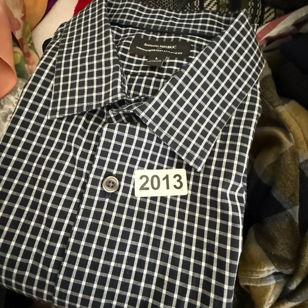 Banana Republic Mens Large Navy Check Wrinkle Resistant Athletic Fit Shirt